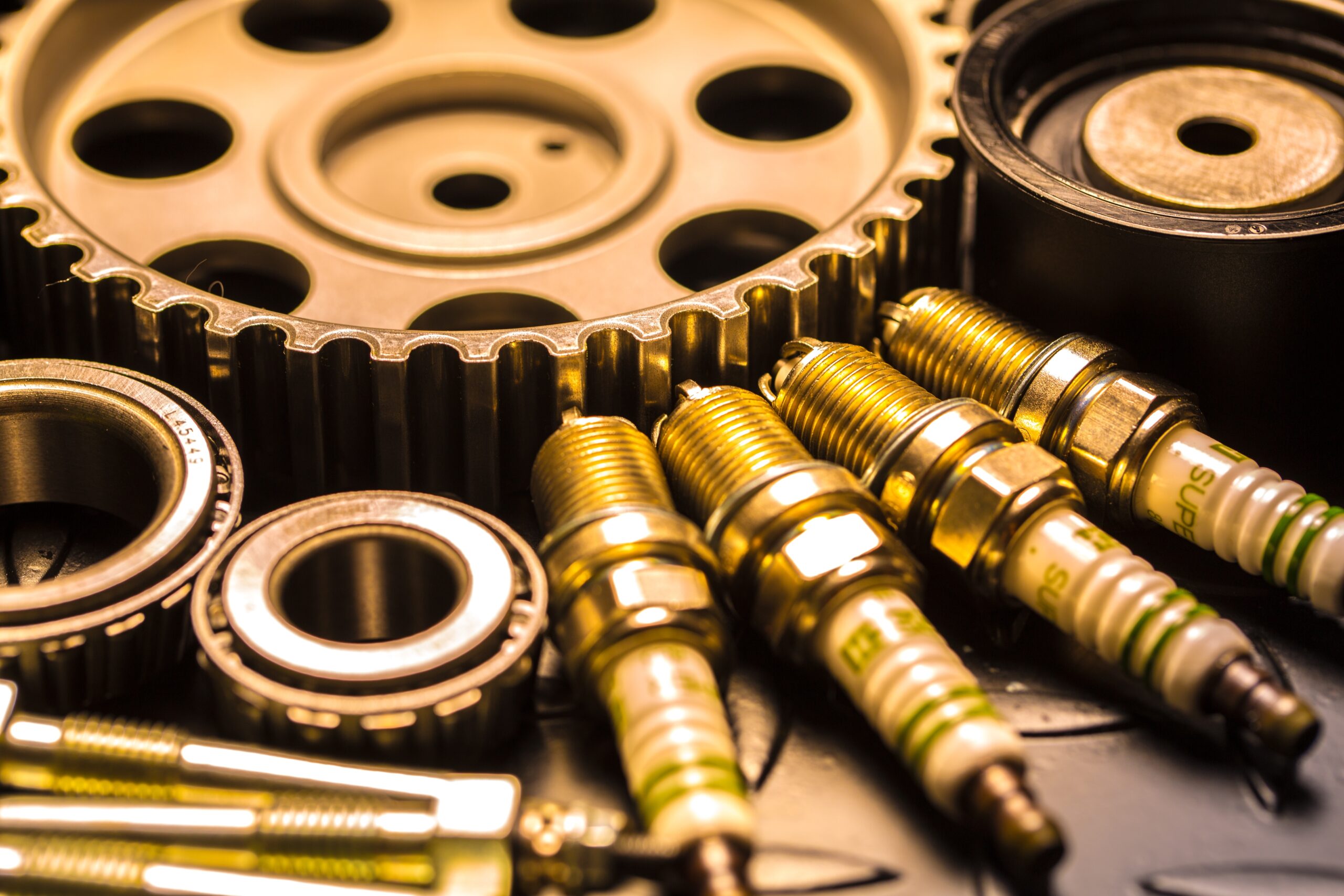 ignition spark plug with platinum electrode. automotive spark plugs.